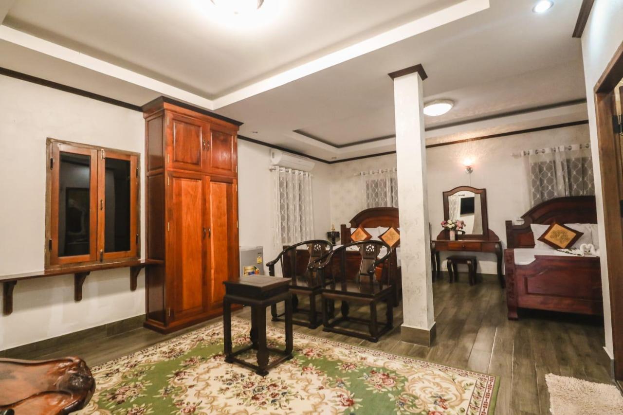 Ananta Hotel Luangprabang Bagian luar foto